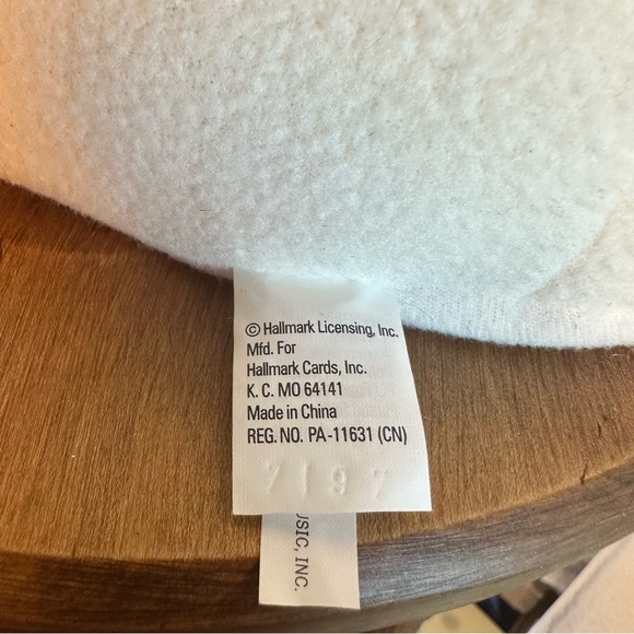 SOLD- Hallmark Jingle Pals Animated Singing Snowman Sleigh Ride Christmas Plush - Picture 9 of 16